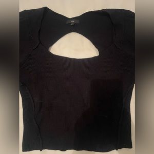 Black crop sweater